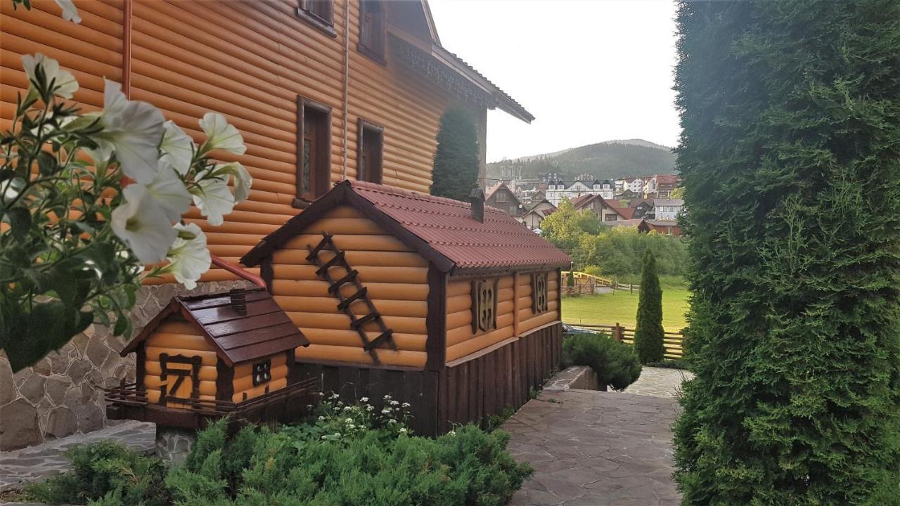 Karpatski Zori Hotel Μπούκοβελ Εξωτερικό φωτογραφία
