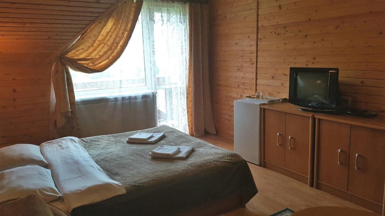 Karpatski Zori Hotel Μπούκοβελ Εξωτερικό φωτογραφία